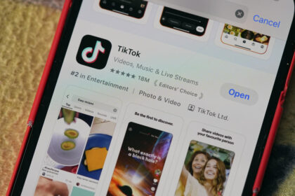 TikTok Fully Restored in the U.S., Available on App Stores